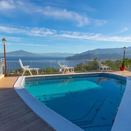 Donna Giovanna - Pool & Sea View *