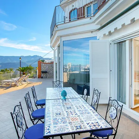 Villa Donna Giovanna - Pool & Sea View *