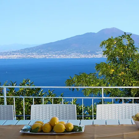 Donna Giovanna - Pool & Sea View Villa *